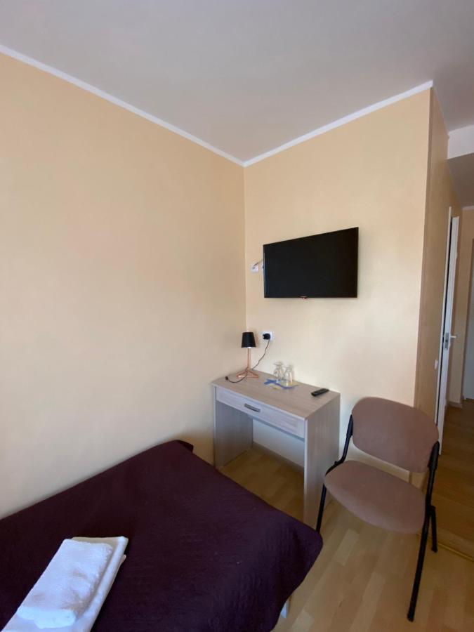 Laine Guesthouse Narva-Jõesuu Екстериор снимка