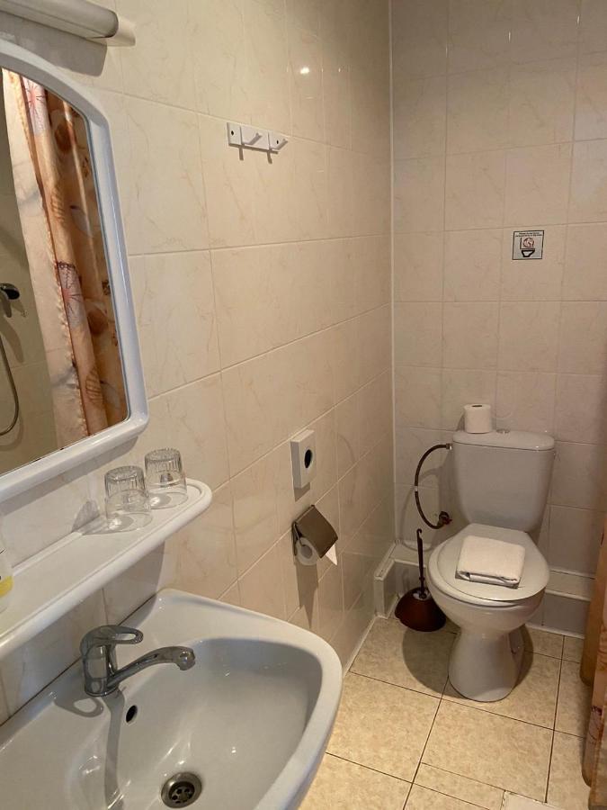 Laine Guesthouse Narva-Jõesuu Екстериор снимка