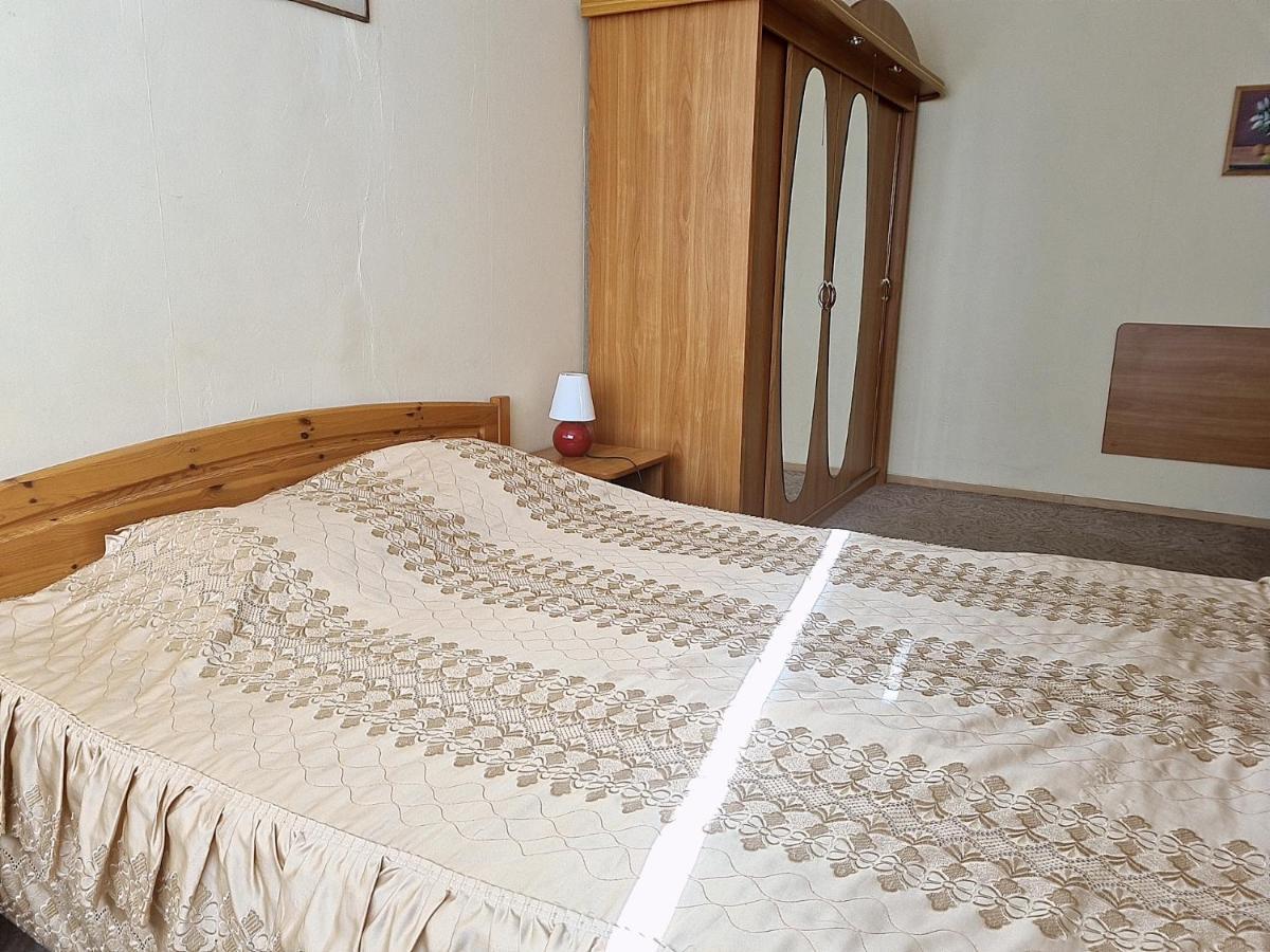 Laine Guesthouse Narva-Jõesuu Екстериор снимка
